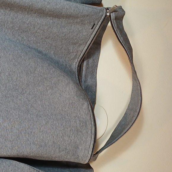 Diesel unisex off shoulder zippered Crewneck Sweater Size Medium - Picture 9 of 13